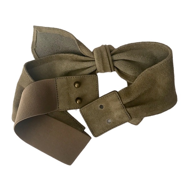 ANTHROPOLOGIE ,BELT, GENUINE LEATHER SIZE M,ELASTIC ON BACK,SNAP COSURE. - Picture 3 of 5